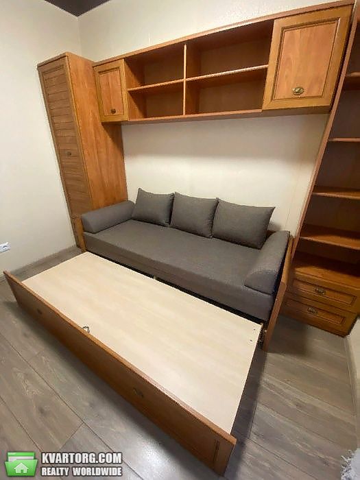 Sell 2-room apartment. Киев,  Богатырская — photo 2