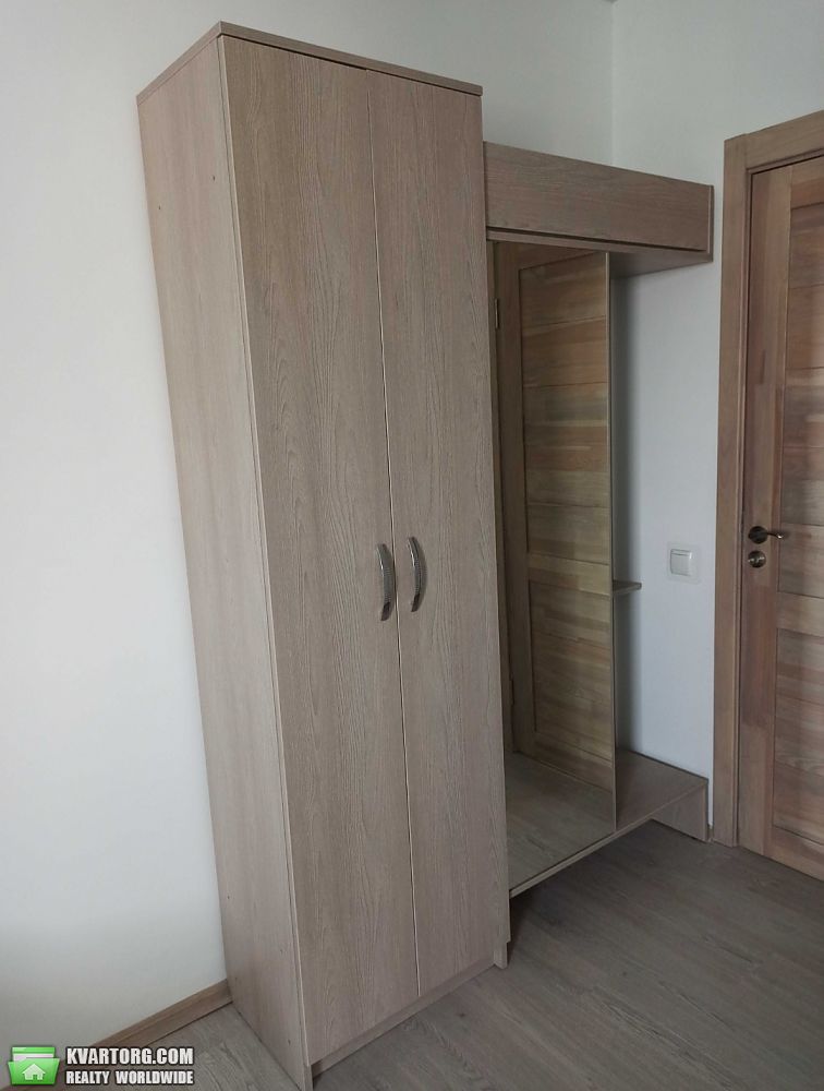 Rent out 2-room apartment. Киев,  Запорожца — photo 3