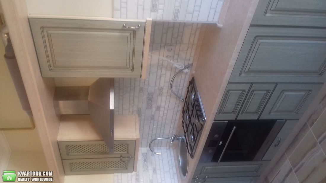 Sell 2-room apartment. Киев,  Одесская пл — photo 1