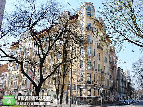 Sell 4-room apartment. Киев,  Большая Житомирская — photo 2