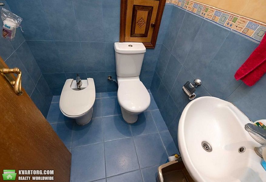Sell 3-room apartment. Киев,  Метрологическая — photo 9