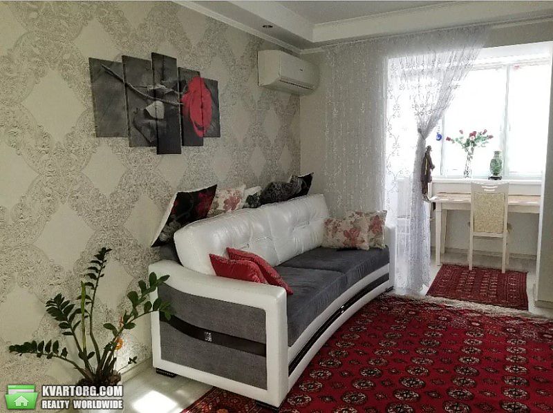 Sell 2-room apartment. Киев,  Оболонский пр — photo 2