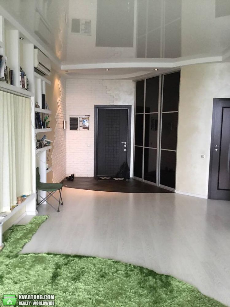 Rent out 3-room apartment. Киев,  Кудряшова — photo 2