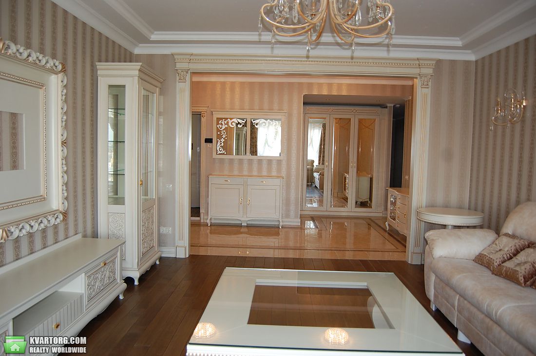 Sell 3-room apartment. Киев,  Оболонский пр — photo 2