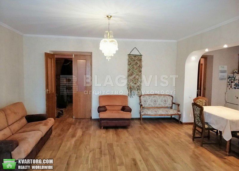 Sell 4-room apartment. Киев,  Старонаводницкая — photo 2