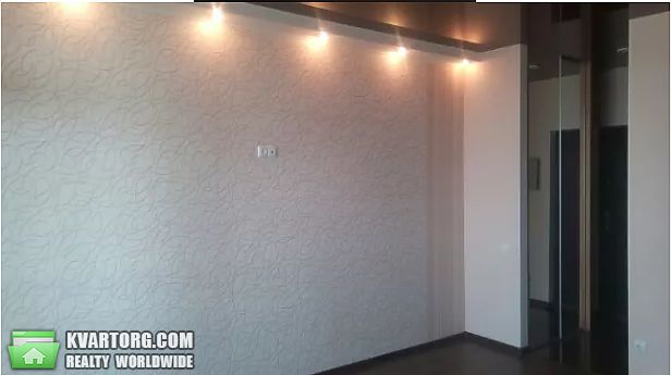 Rent out 1-room apartment. Киев,  Харьковское шоссе — photo 3