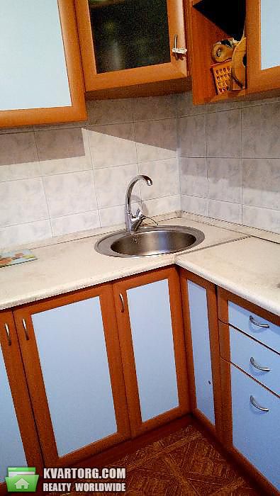 Sell 2-room apartment. Киев,  Зодчих — photo 4