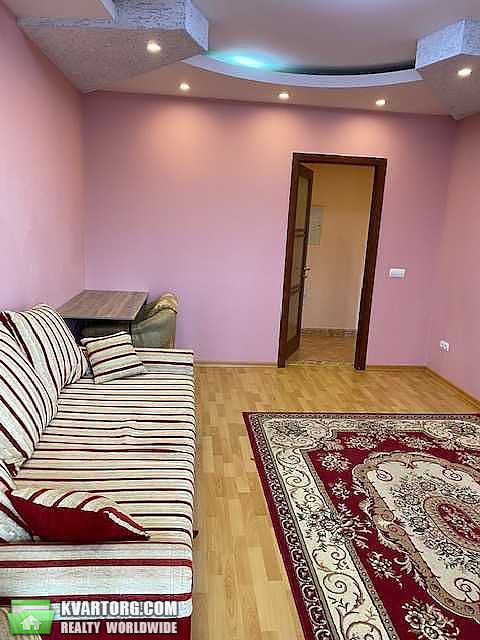 Sell 1-room apartment. Киев,  Волынская — photo 2