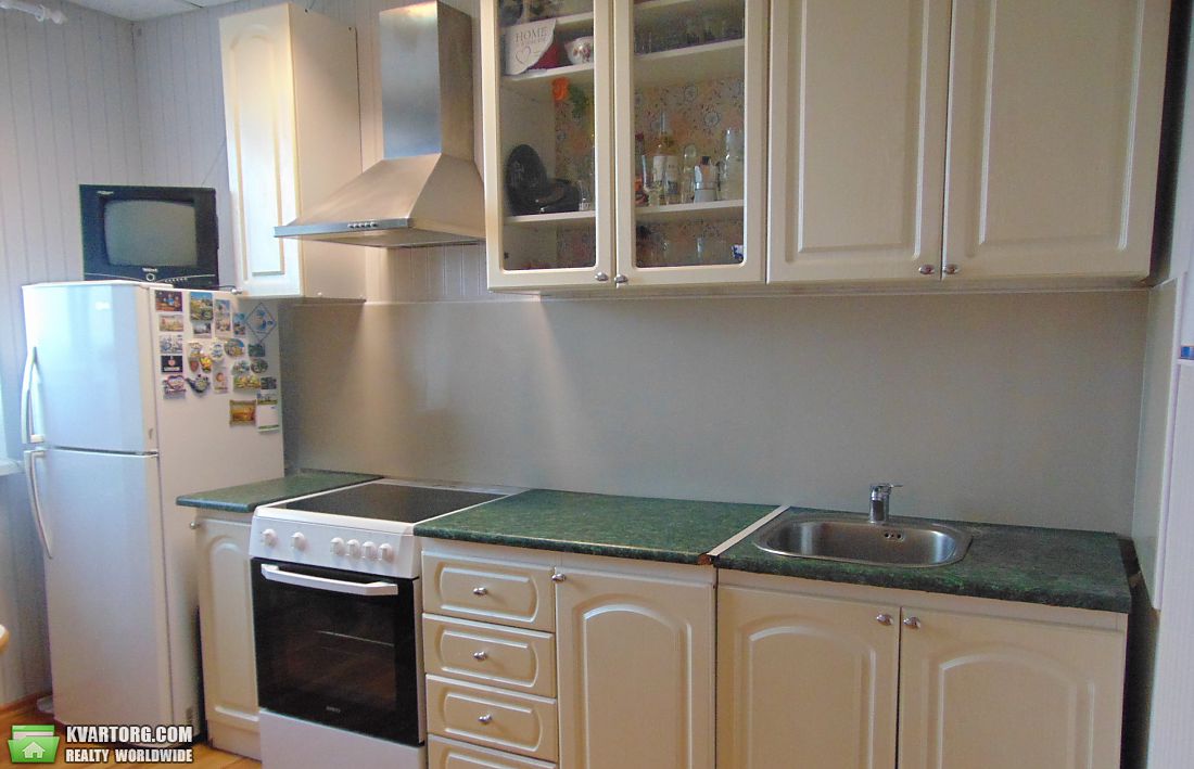Sell 1-room apartment. Киев,  Бориспольская — photo 2
