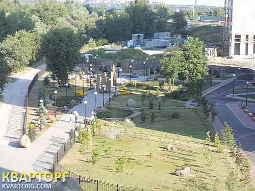 Rent out 4-room apartment. Киев,  Оболонская наб — photo 9