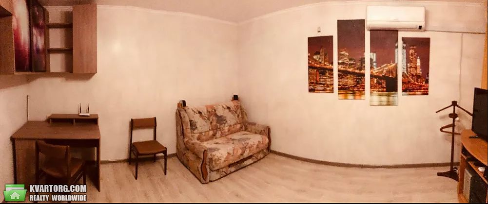 Rent out 1-room apartment. Киев,  Днепровская наб — photo 2