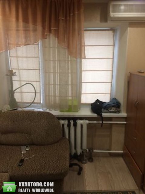 Sell 1-room apartment. Киев,  Ялтинская — photo 2