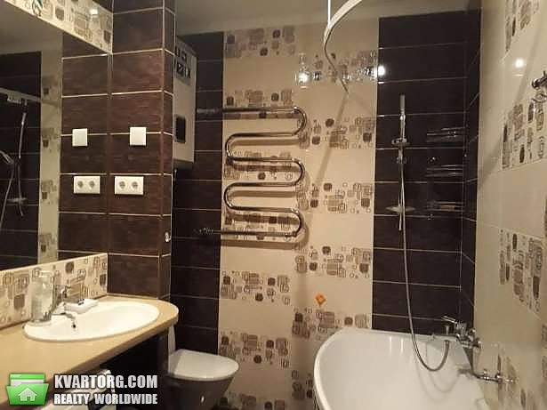 Rent out 2-room apartment. Киев,  Пчелки — photo 8
