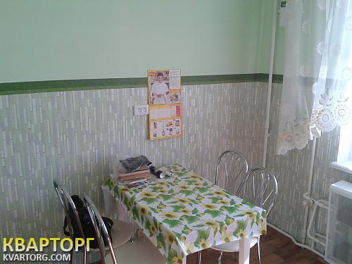 Rent out 2-room apartment. Киев,  Гмыри — photo 3