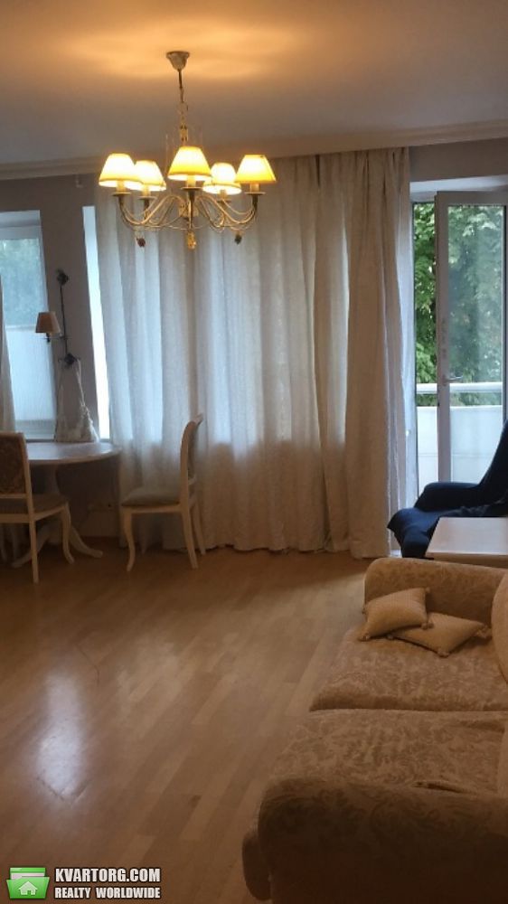 Rent out 2-room apartment. Киев, пер. Виноградный — photo 3