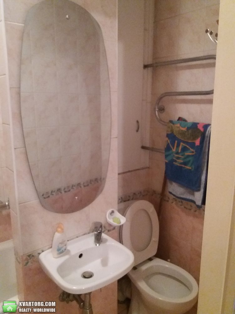 Rent out 3-room apartment. Киев,  Флоренции — photo 4