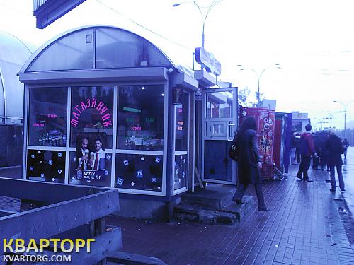 Rent out shop. Киев,  метро Дорогожичи — photo 1