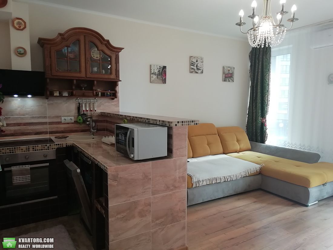 Rent out 1-room apartment. Киев, Осокорская — photo 1