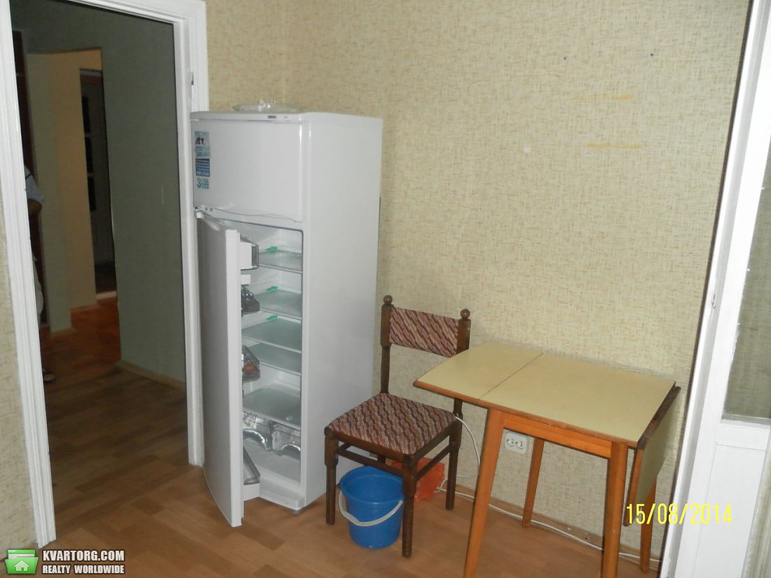Rent out 1-room apartment. Киев,  Урловская — photo 4