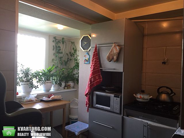 Sell 3-room apartment. Киев, проспект Лесной — photo 1