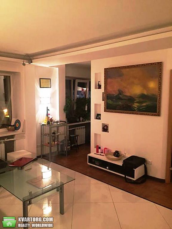 Rent out 2-room apartment. Киев,  Боженко — photo 3