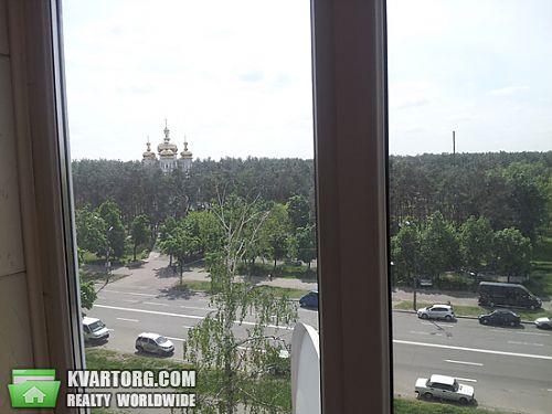 Sell 3-room apartment. Киев, Лесной пр — photo 2