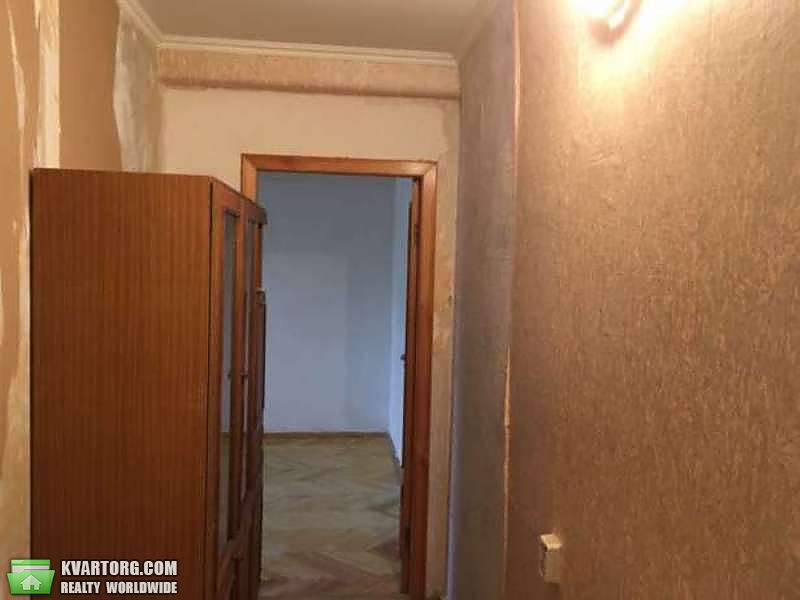Sell 3-room apartment. Киев,  Булаховского — photo 4