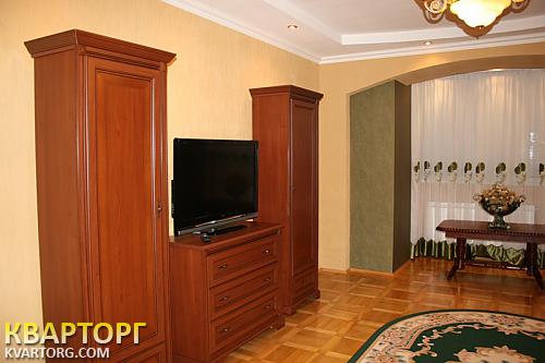 Rent out 3-room apartment. Киев, Конева ул. — photo 7