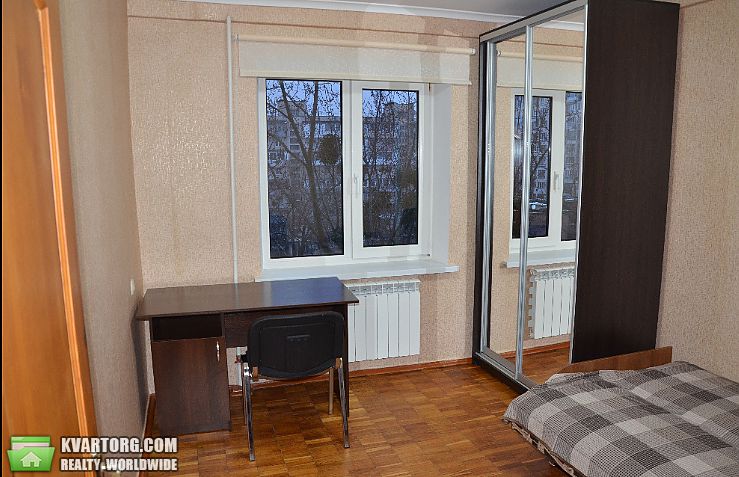 Rent out 2-room apartment. Киев,  Борщаговская — photo 7