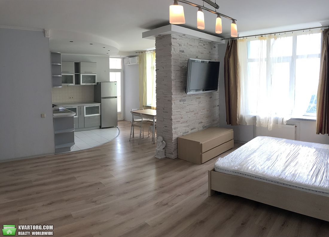 Sell 1-room apartment. Киев,  Краснозвездный пр — photo 1