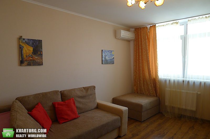 Sell 1-room apartment. Киев, Воскресенская — photo 1