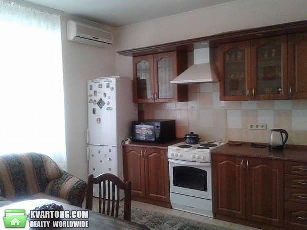 Sell 2-room apartment. Киев,  Бажана — photo 1