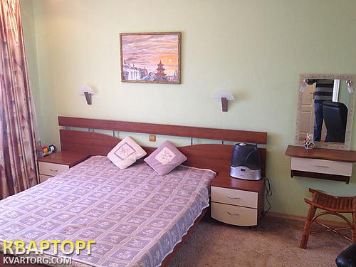 Rent out 2-room apartment. Киев,  Тимошенко — photo 2