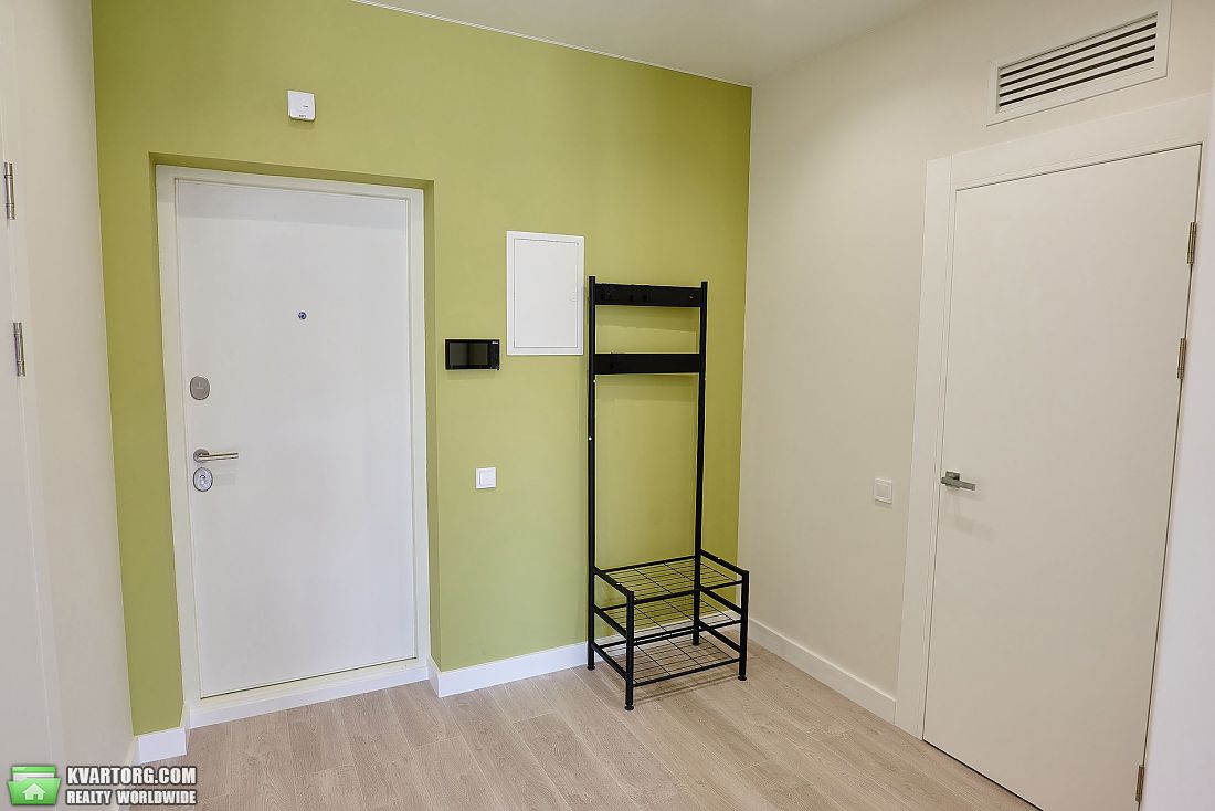 Rent out 1-room apartment. Киев, Набережно-Рыбальская — photo 6