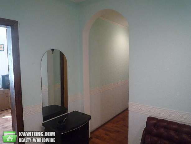 Rent out 2-room apartment. Киев,  Гмыри — photo 4