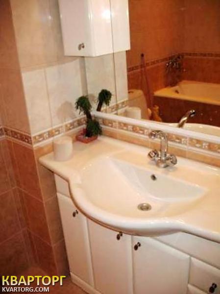 Sell 2-room apartment. Киев,  Курнатовского — photo 2