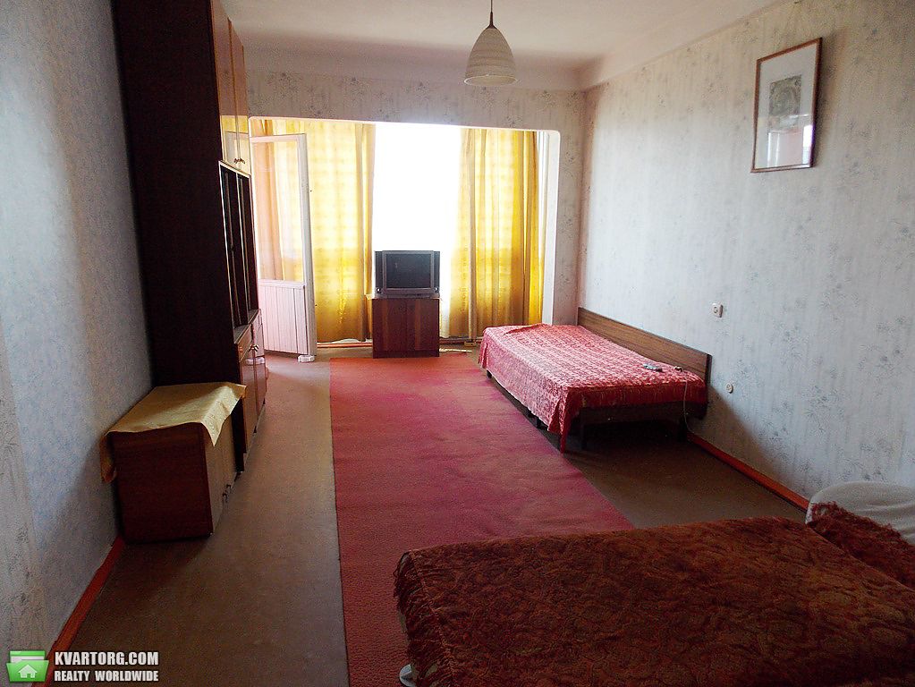 Rent out 1-room apartment. Киев,  Богатырская — photo 2
