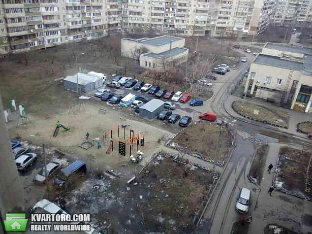 Sell 3-room apartment. Киев,  Милославская — photo 9
