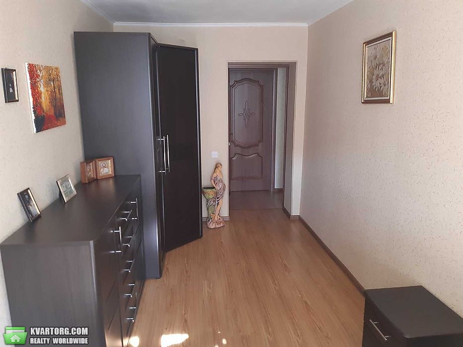 Sell 3-room apartment. Киев,  Отрадный пр — photo 1