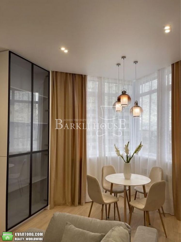 Rent out 2-room apartment. Киев,  Драгомирова — photo 5