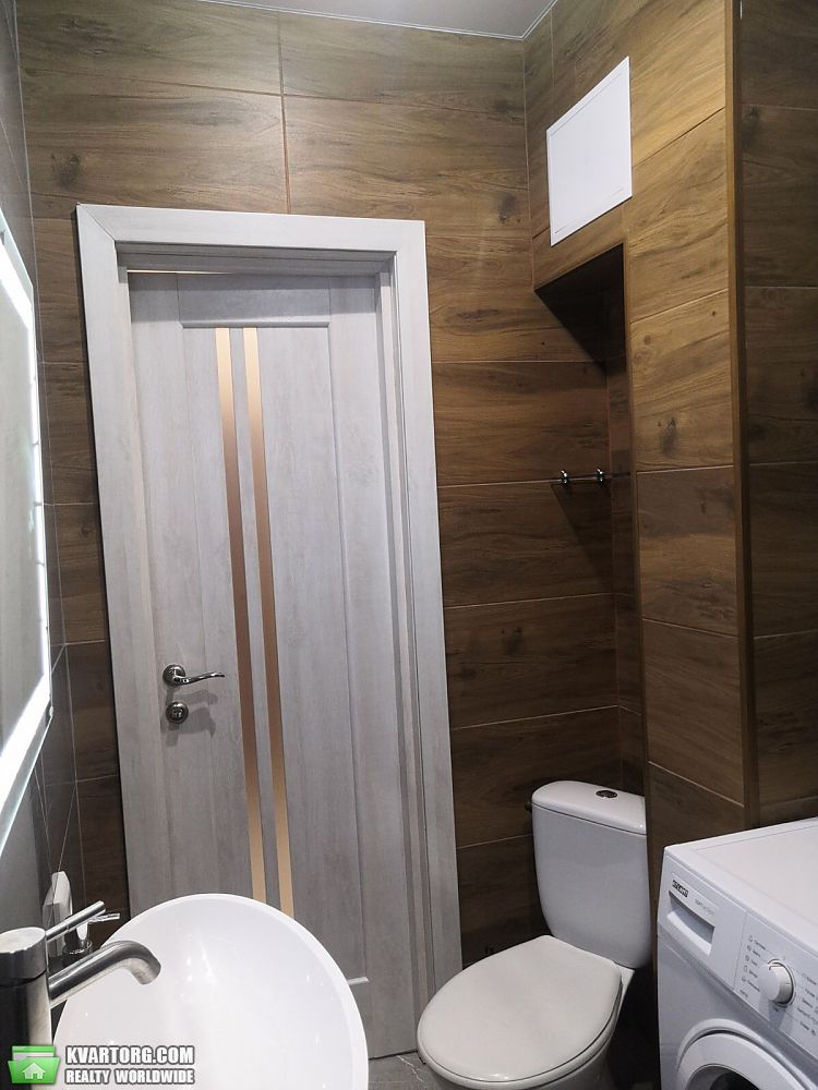Rent out 2-room apartment. Львов, Пасічна — photo 4