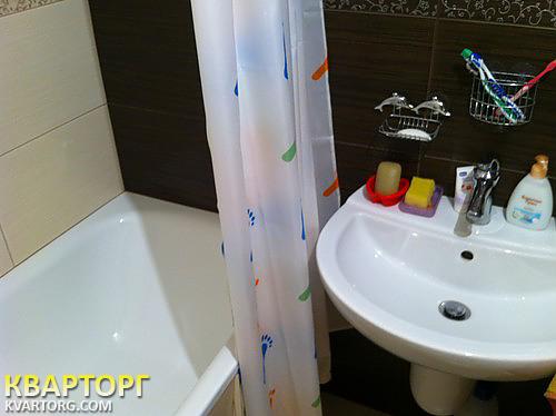Sell 2-room apartment. Киев,  Верховинная — photo 2