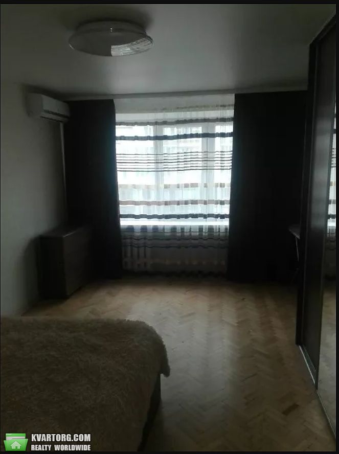 Rent out 2-room apartment. Киев, Проспект Науки — photo 5