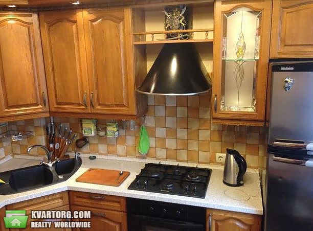 Rent out 3-room apartment. Киев,  Мельникова — photo 5