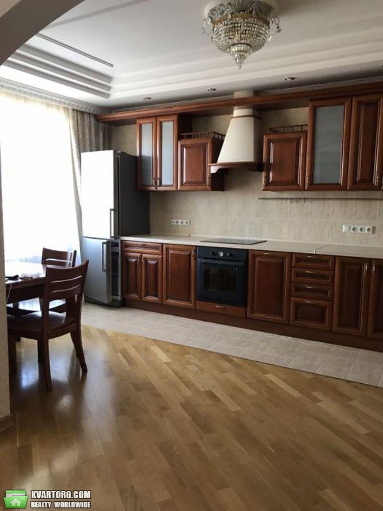 Rent out 3-room apartment. Киев,  Мирного Панаса — photo 2