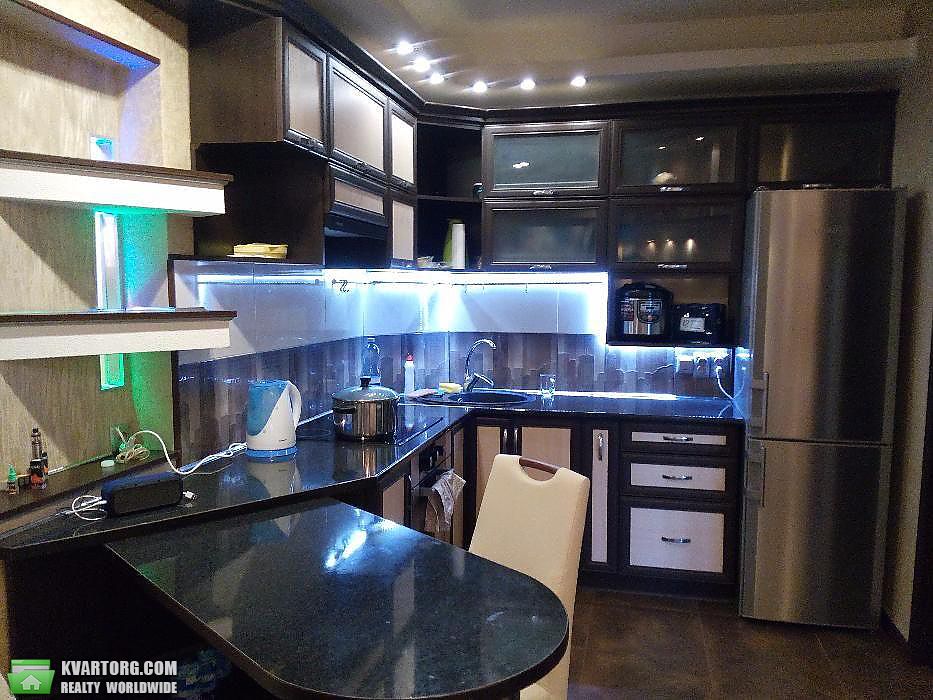 Rent out 2-room apartment. Киев,  Вильямса — photo 4