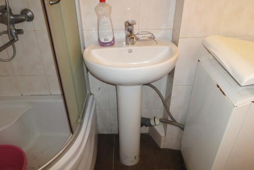 Rent out 2-room apartment. Одесса, Армійська вулиця — photo 3