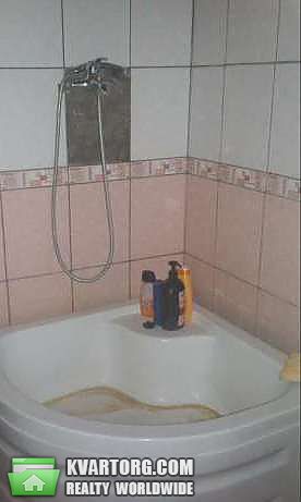 Sell 2-room apartment. Киев,  Набережно-Корчеватская — photo 2