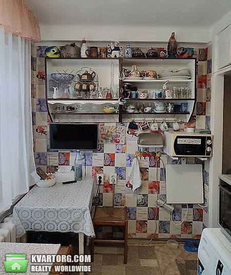 Sell 2-room apartment. Киев,  Запорожца — photo 3