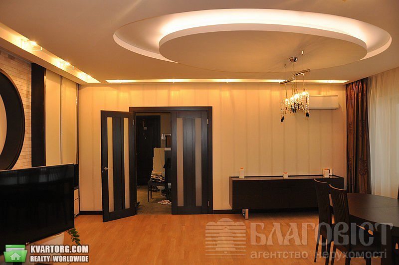 Sell 3-room apartment. Киев,  Срибнокильская — photo 2